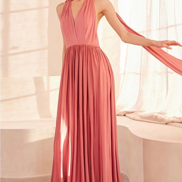 Lady Black Tie brand Elegant Green Evening Gown - Picture 8 of 11